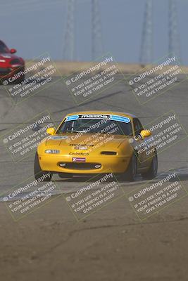 media/Oct-25-2025-CalClub SCCA (Sat) [[34c778dfbe]]/Group 5/Race/